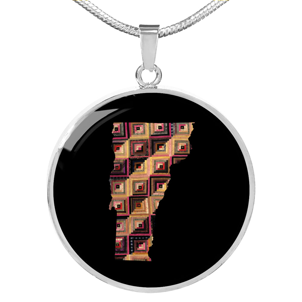 Vermont Quilter Pendant Necklace - Engravable Gift for Grandma, Mom, Wife, Sister, Aunt, Cousin, Friend