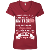 Knitter Mom Ladies' V-Neck T-Shirt
