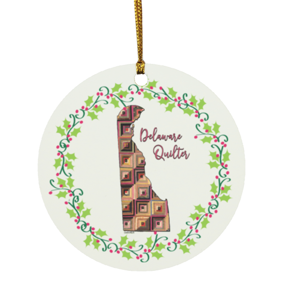 Delaware Quilter Christmas Circle Ornament