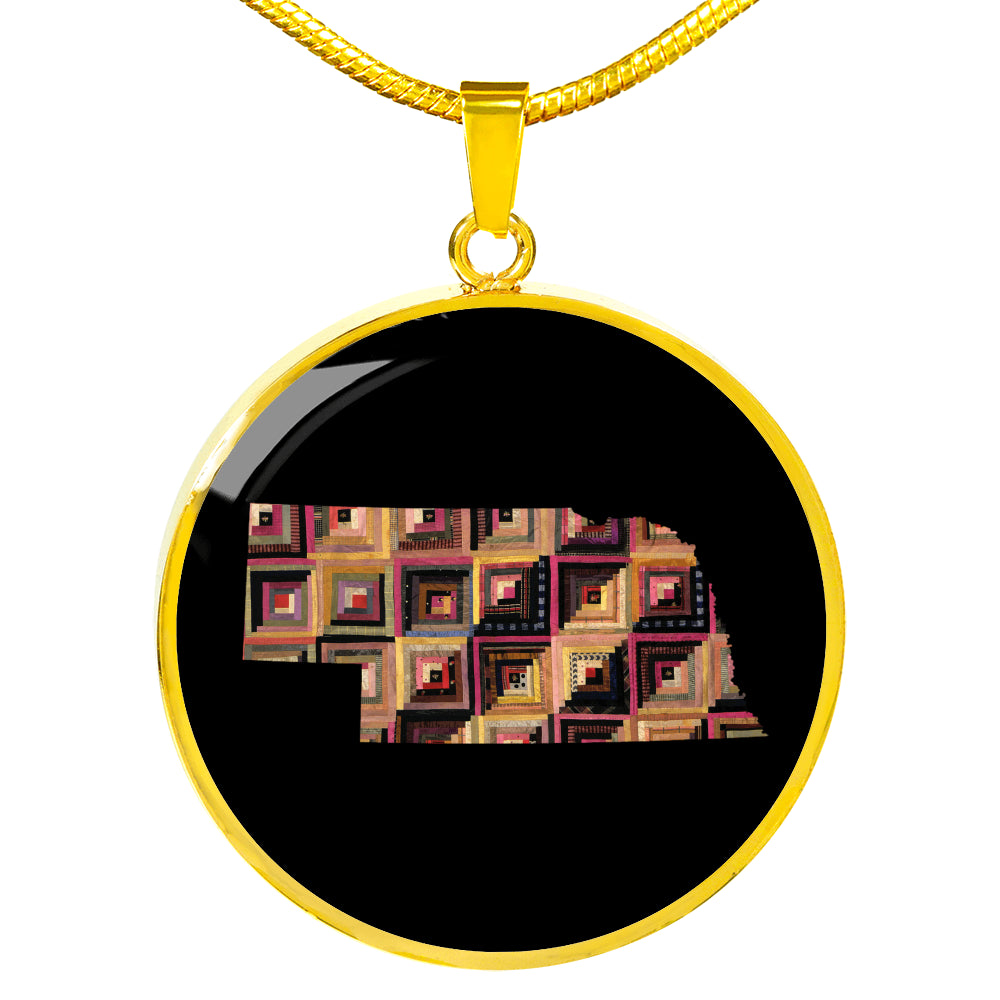 Nebraska Quilter Pendant Necklace - Engravable Gift for Grandma, Mom, Wife, Sister, Aunt, Cousin, Friend